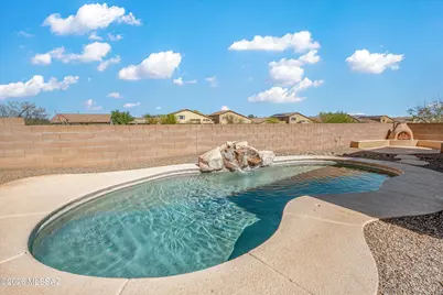 8175 N Night Pony Drive, Tucson, AZ 85743 - Photo 35