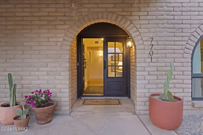 7701 E Knollwood Circle, Tucson, AZ 85750 - Photo 5