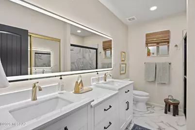 7701 E Knollwood Circle, Tucson, AZ 85750 - Photo 19