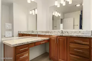 718 N Benton Ave, Tucson, AZ 85711 - Photo 13