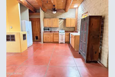 6555 N Annies Lane, Tucson, AZ 85743 - Photo 5