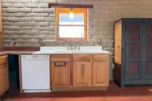 6555 N Annies Ln, Tucson, AZ 85743 - Photo 9