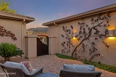 37760 S Golf Course Drive, Saddlebrooke, AZ 85739 - Photo 13