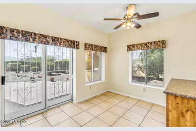 631 S Placita Plenilunio, Green Valley, AZ 85614 - Photo 23