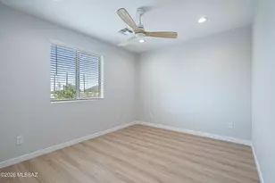 739 N Queen Ave, Tucson, AZ 85705 - Photo 13