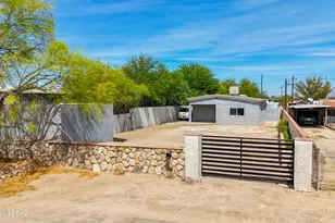 701 E 38th St, Tucson, AZ 85713 - Photo 1