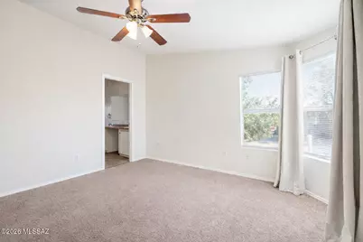 1647 W Seabrooke Drive, Tucson, AZ 85705 - Photo 11