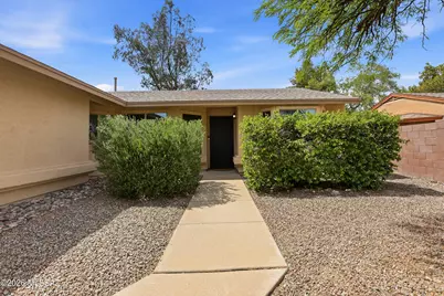 690 S Chimney Canyon Drive, Tucson, AZ 85748 - Photo 5