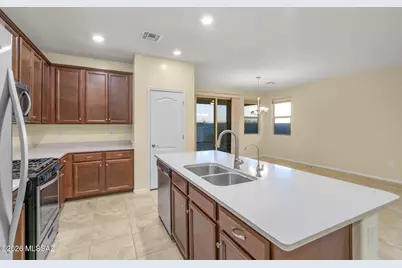 17182 S Emerald Vista Drive, Vail, AZ 85641 - Photo 9