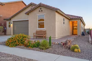 17182 S Emerald Vista Dr, Vail, AZ 85641 - Photo 1