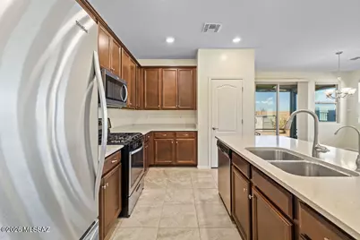 17182 S Emerald Vista Drive, Vail, AZ 85641 - Photo 13