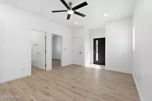 950 W Ina Rd, Tucson, AZ 85704 - Photo 31
