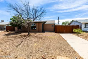 774 E Country Club Dr, Benson, AZ 85602 - Photo 3