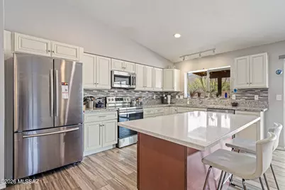 6502 N Calle De Estevan, Tucson, AZ 85718 - Photo 7