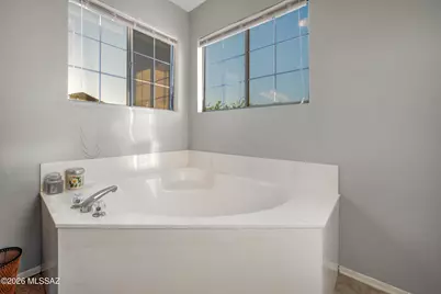 2711 W Camino De La Caterva, Tucson, AZ 85742 - Photo 23