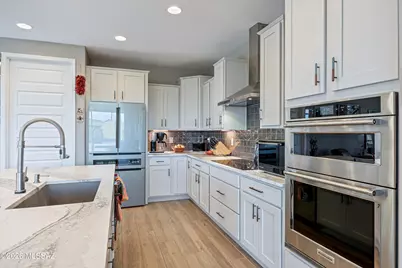 6799 W Cliff Spring Trail, Marana, AZ 85658 - Photo 25