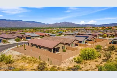 10340 E Silver Slate Place, Tucson, AZ 85748 - Photo 3