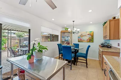 1330 S Avenida Polar S #E-10, Tucson, AZ 85710 - Photo 13