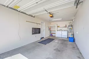 920 W Calle De La Pelotita, Green Valley, AZ 85614 - Photo 25