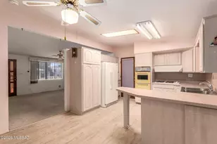 6470 E Calle Luna, Tucson, AZ 85710 - Photo 9