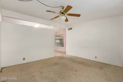 6470 E Calle Luna, Tucson, AZ 85710 - Photo 5