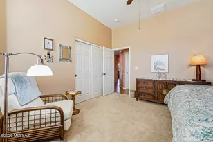 955 W Bosch Dr, Green Valley, AZ 85614 - Photo 35