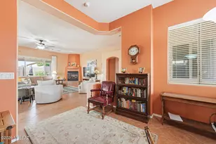 955 W Bosch Dr, Green Valley, AZ 85614 - Photo 21