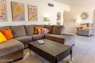 7041 E Hawthorne St, Tucson, AZ 85710 - Photo 9