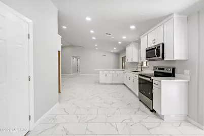 5551 S Pin Oak Drive, Tucson, AZ 85746 - Photo 15