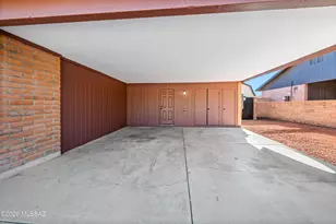 5551 S Pin Oak Dr, Tucson, AZ 85746 - Photo 3