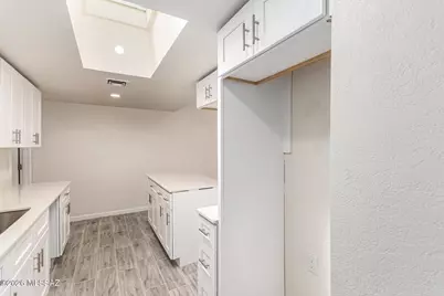 189 W Calle Del Chancero, Green Valley, AZ 85614 - Photo 13