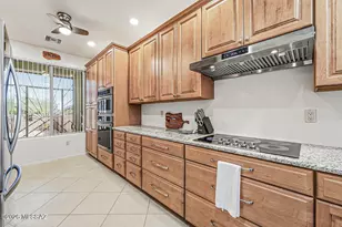 1045 W Pastora Peak Dr, Green Valley, AZ 85614 - Photo 11