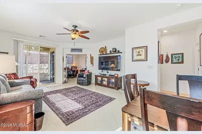1045 W Pastora Peak Drive, Green Valley, AZ 85614 - Photo 17
