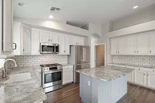 17180 S Scarlet Cliff Pl, Corona de Tucson, AZ 85641 - Photo 9
