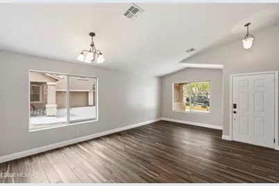 17180 S Scarlet Cliff Place, Corona de Tucson, AZ 85641 - Photo 5