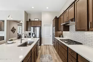 1445 E Golden Rock Wy, Green Valley, AZ 85614 - Photo 23