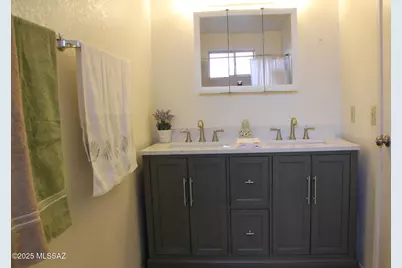 3841 N Four Winds Drive, Tucson, AZ 85750 - Photo 17