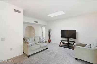 1188 W Calle Alcazar, Green Valley, AZ 85622 - Photo 9