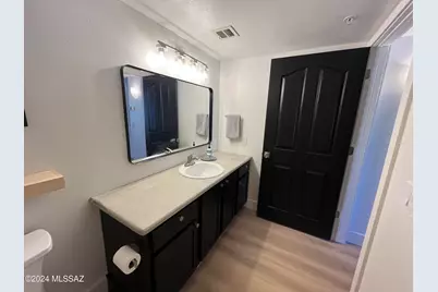 5751 N Kolb Road #33202, Tucson, AZ 85750 - Photo 19