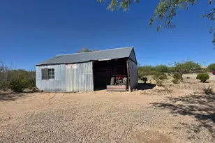 1530 N Libertine Ln, Benson, AZ 85602 - Photo 3