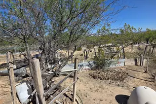 1530 N Libertine Ln, Benson, AZ 85602 - Photo 43