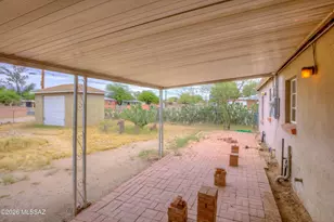 2437 E Beverly Dr, Tucson, AZ 85719 - Photo 27