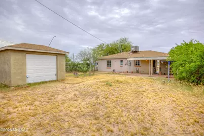 2437 E Beverly Drive, Tucson, AZ 85719 - Photo 25