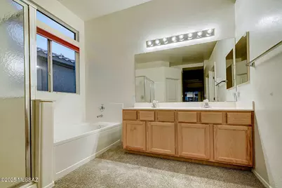 345 W Continental Vista Place, Green Valley, AZ 85614 - Photo 21