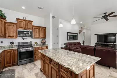 2501 E Roslyn Lane, Vail, AZ 85641 - Photo 17