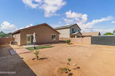 8262 W Shearwater Drive, Tucson, AZ 85757 - Photo 9