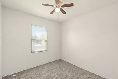 8262 W Shearwater Drive, Tucson, AZ 85757 - Photo 23