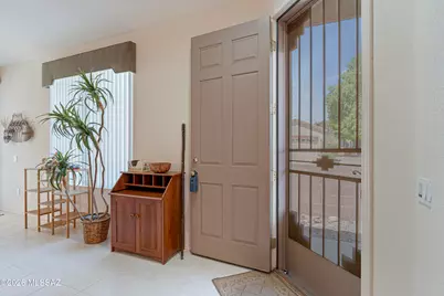 8149 W Morning Light Way, Tucson, AZ 85743 - Photo 5