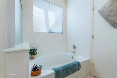 8149 W Morning Light Way, Tucson, AZ 85743 - Photo 25