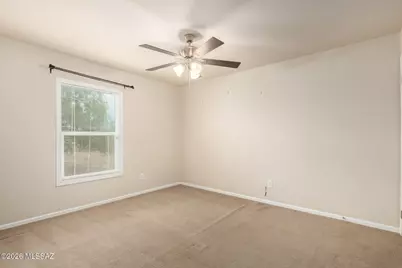 8677 S Alice Vail Lane, Tucson, AZ 85736 - Photo 29